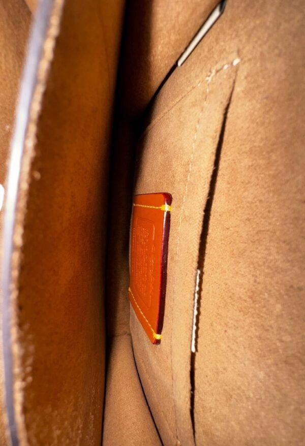 COACH -  MINI KLARE CHERRY CROSSBODY - Image 6
